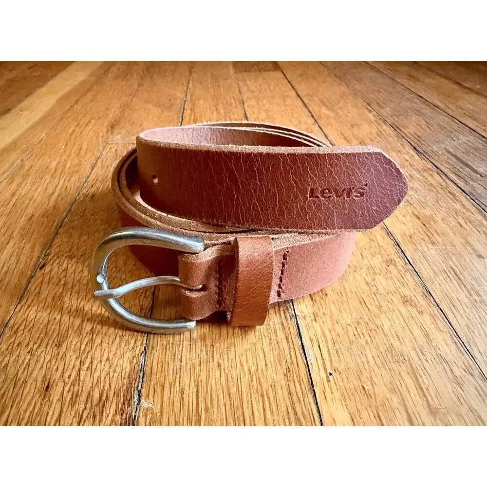LEVI’S Brown Leather Belt Mens sz 40 (NWT)